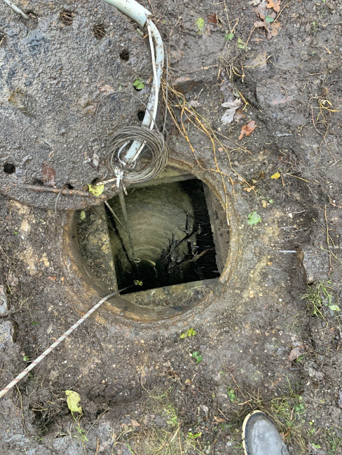 Gut Muffet - Brunnenschacht